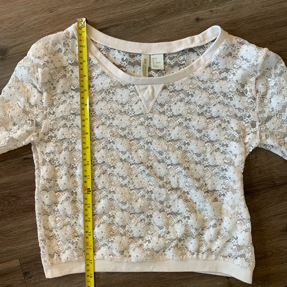 Lace pullover - Picture 3 of 9